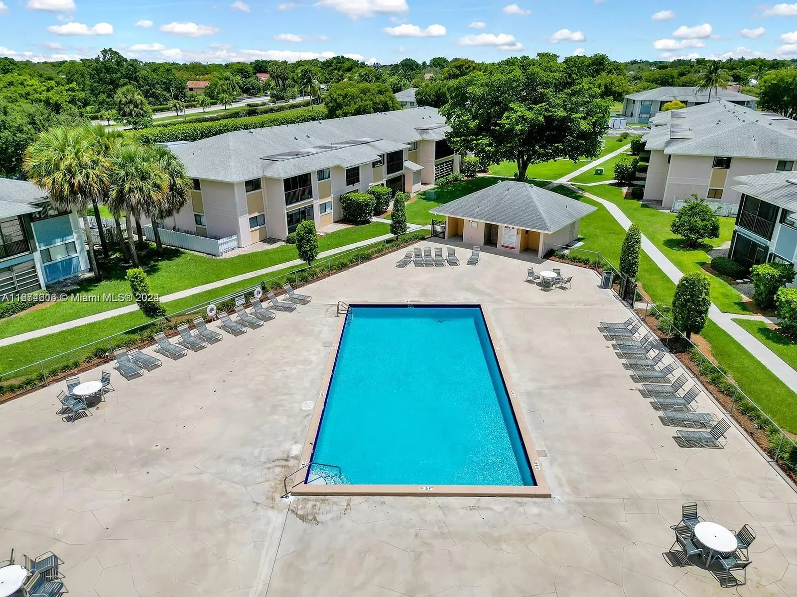 9727 Hammocks Blvd 201d, Miami, Florida 33196, Miami, Florida 33196, 2 Bedrooms Bedrooms, ,2 BathroomsBathrooms,Residential Lease,For Rent,9727 Hammocks Blvd 201d, Miami, Florida 33196,A11674606