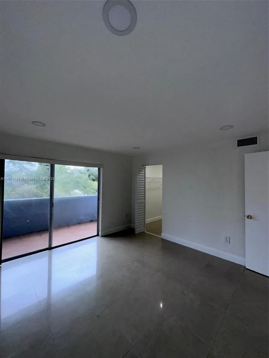 9355 Fontainebleau Blvd C223, Miami, Florida 33172, Miami, Florida 33172, 3 Bedrooms Bedrooms, ,3 BathroomsBathrooms,Residential Lease,For Rent,9355 Fontainebleau Blvd C223, Miami, Florida 33172,A11674631