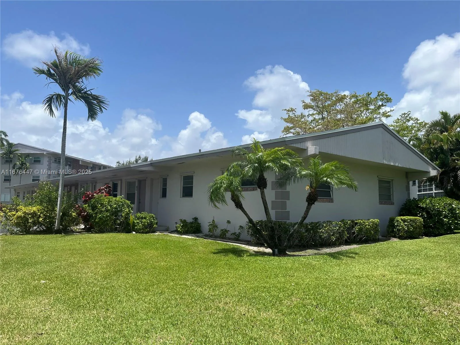 700 Layne Blvd 124, Hallandale Beach, Florida 3300, Hallandale Beach, Florida 33009, 1 Bedroom Bedrooms, ,1 BathroomBathrooms,Residential,For Sale,700 Layne Blvd 124, Hallandale Beach, Florida 3300,A11676447 700 Layne Blvd 124, Hallandale Beach, Florida 3300, Hallandale Beach, Florida 33009, 1 Bedroom Bedrooms, ,1 BathroomBathrooms,Residential,For Sale,700 Layne Blvd 124, Hallandale Beach, Florida 3300,A11676447