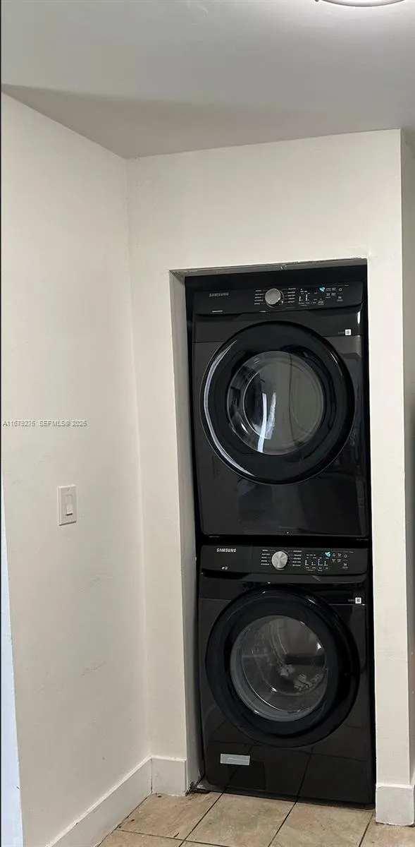 3405 Nw 44th St 104, Oakland Park, Florida 33309, Oakland Park, Florida 33309, 1 Bedroom Bedrooms, ,1 BathroomBathrooms,Residential,For Sale,3405 Nw 44th St 104, Oakland Park, Florida 33309,A11679276