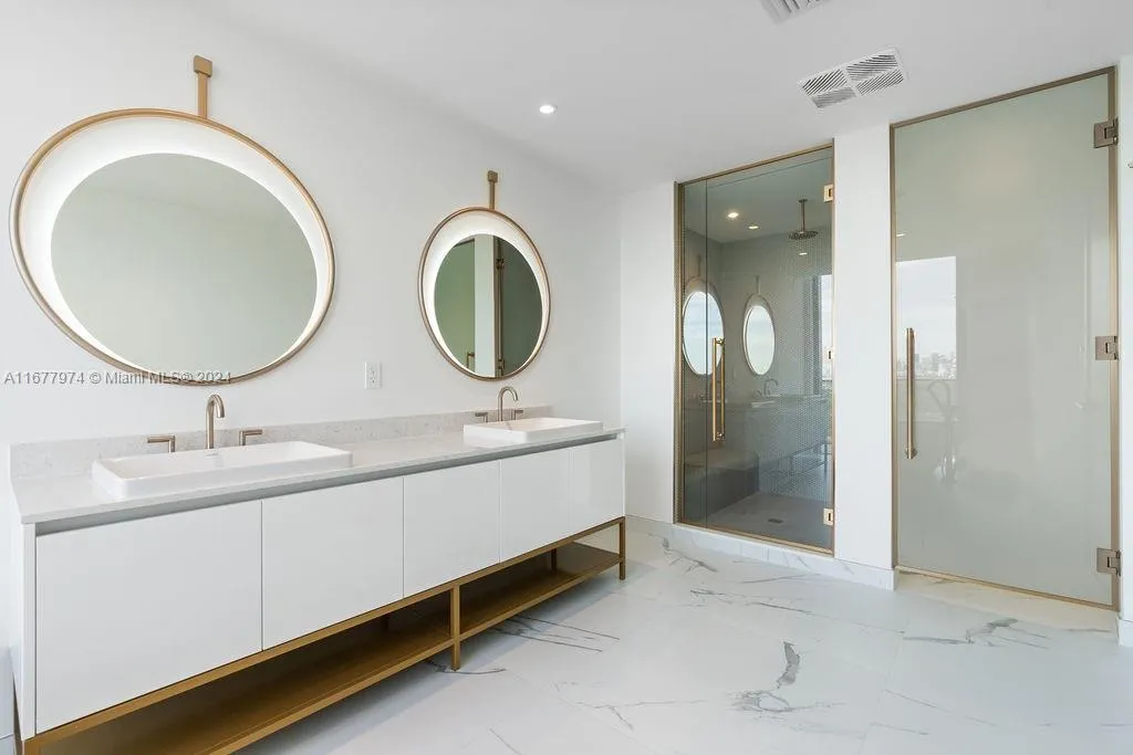 2678 Tigertail Ave Ph1, Miami, Florida 33133, Miami, Florida 33133, 4 Bedrooms Bedrooms, ,4 BathroomsBathrooms,Residential,For Sale,2678 Tigertail Ave Ph1, Miami, Florida 33133,A11677974