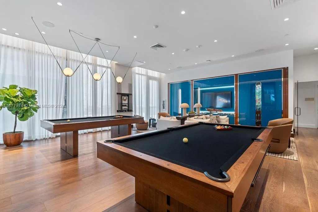 2678 Tigertail Ave Ph1, Miami, Florida 33133, Miami, Florida 33133, 4 Bedrooms Bedrooms, ,4 BathroomsBathrooms,Residential,For Sale,2678 Tigertail Ave Ph1, Miami, Florida 33133,A11677974