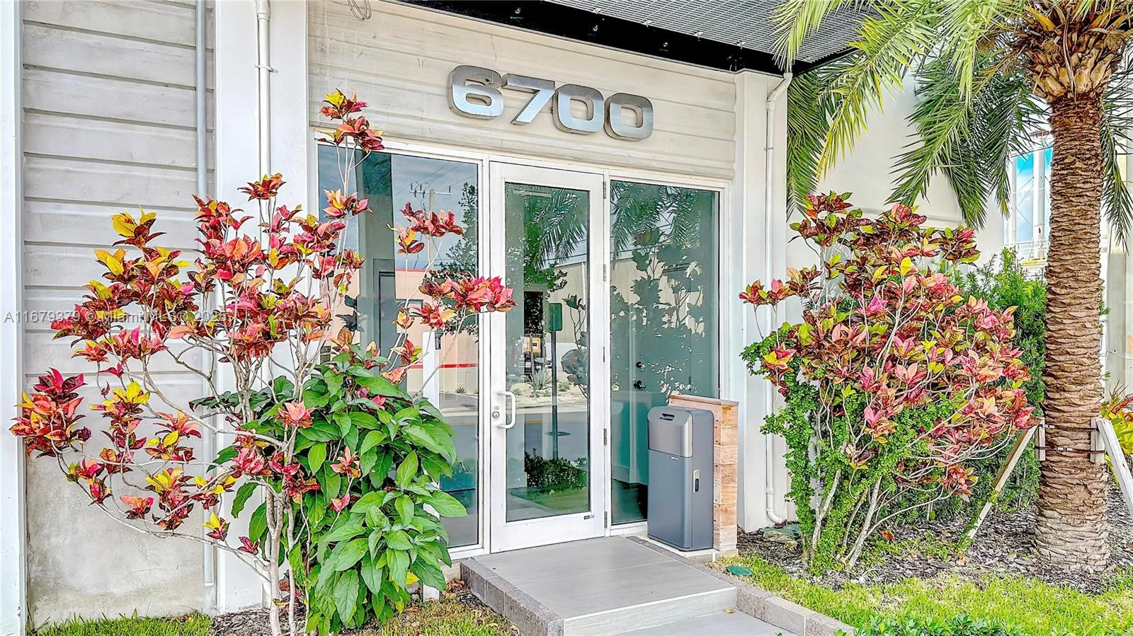 6700 Ne 2nd Ct 4, Miami, Florida 33138, Miami, Florida 33138, ,Commercial Lease,For Rent,6700 Ne 2nd Ct 4, Miami, Florida 33138,A11679379