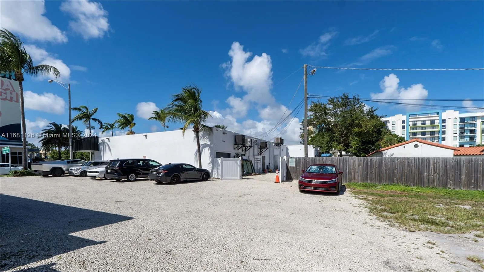 17 S Federal Hwy, Dania Beach, Florida 33004, Dania Beach, Florida 33004, ,Commercial Lease,For Rent,17 S Federal Hwy, Dania Beach, Florida 33004,A11681196