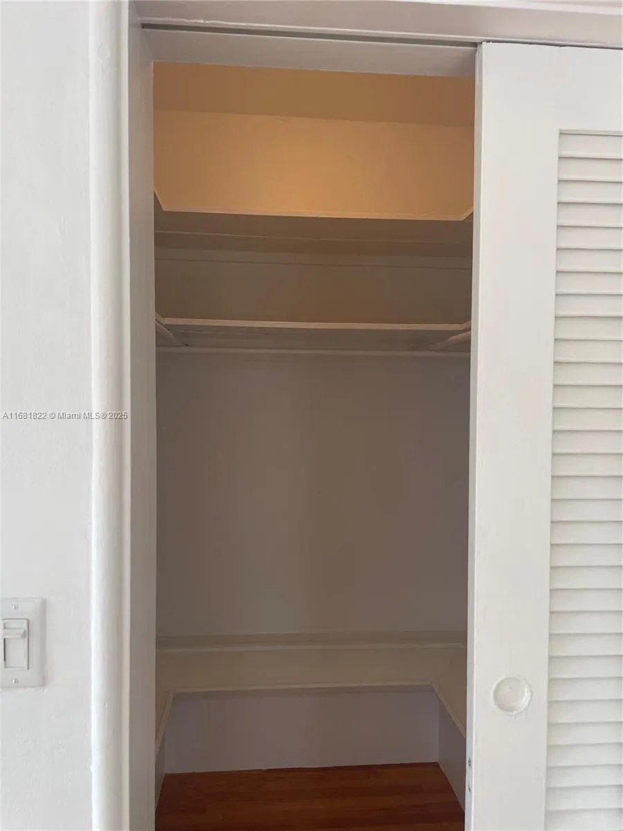 3921 N Meridian Ave, Miami Beach, Florida 33140, Miami Beach, Florida 33140, ,Residential Income,For Sale,3921 N Meridian Ave, Miami Beach, Florida 33140,A11681822