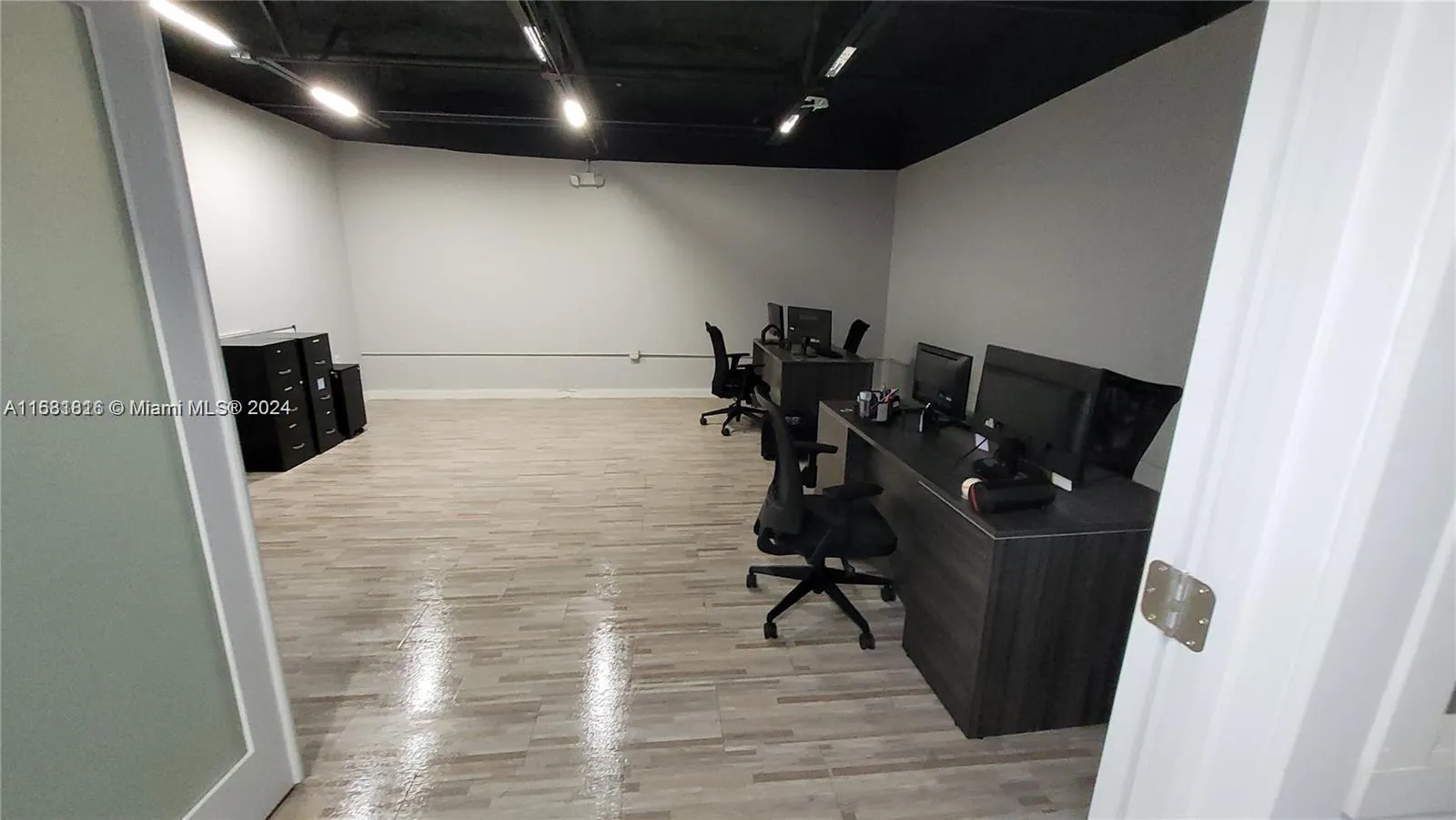 12605 Nw 115th Ave, Medley, Florida 33178, Medley, Florida 33178, ,Commercial Sale,For Sale,12605 Nw 115th Ave, Medley, Florida 33178,A11681816