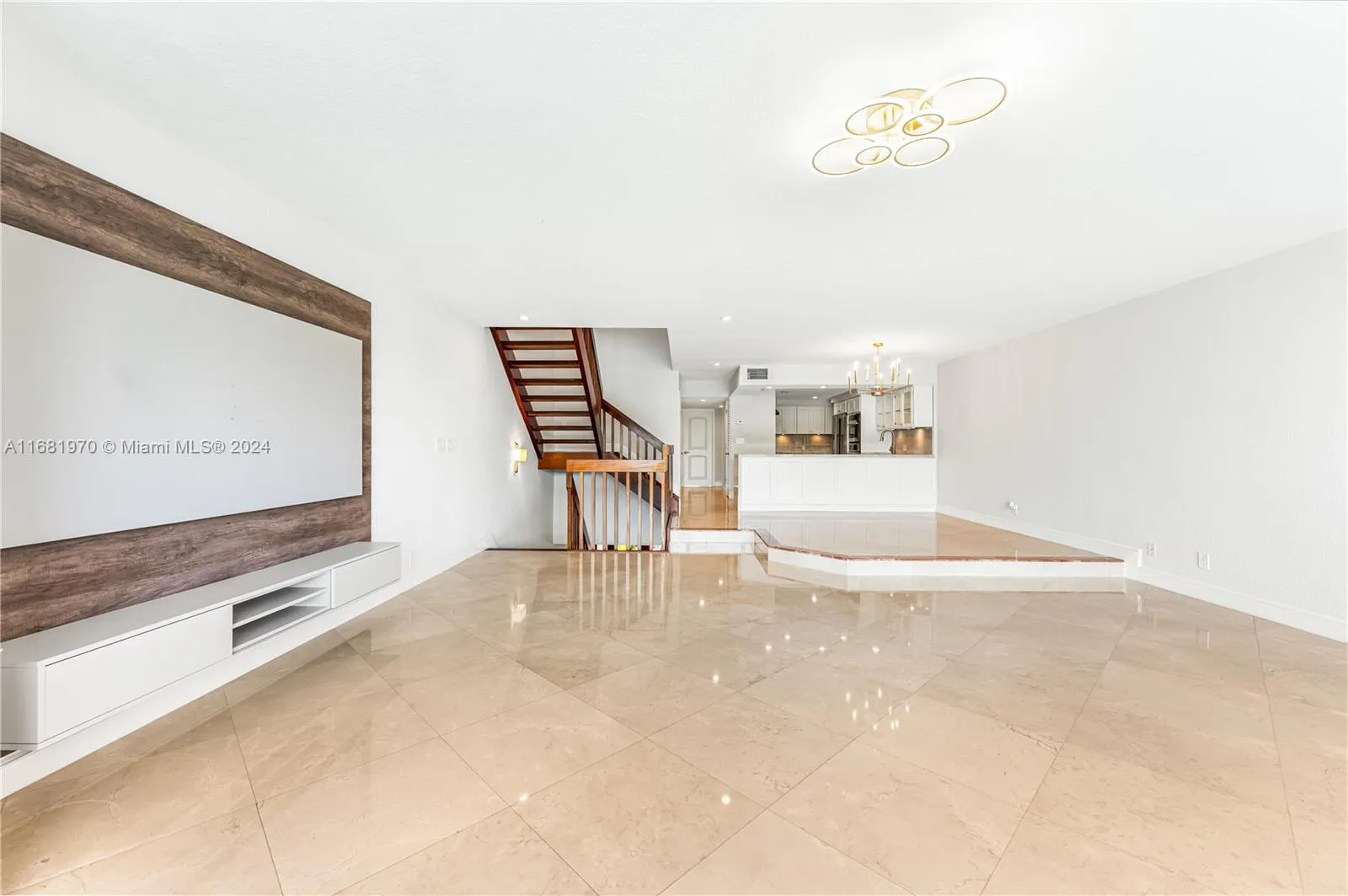 5990 Paradise Point Dr 5990, Palmetto Bay, Florida, Palmetto Bay, Florida 33157, 4 Bedrooms Bedrooms, ,3 BathroomsBathrooms,Residential,For Sale,5990 Paradise Point Dr 5990, Palmetto Bay, Florida,A11681970