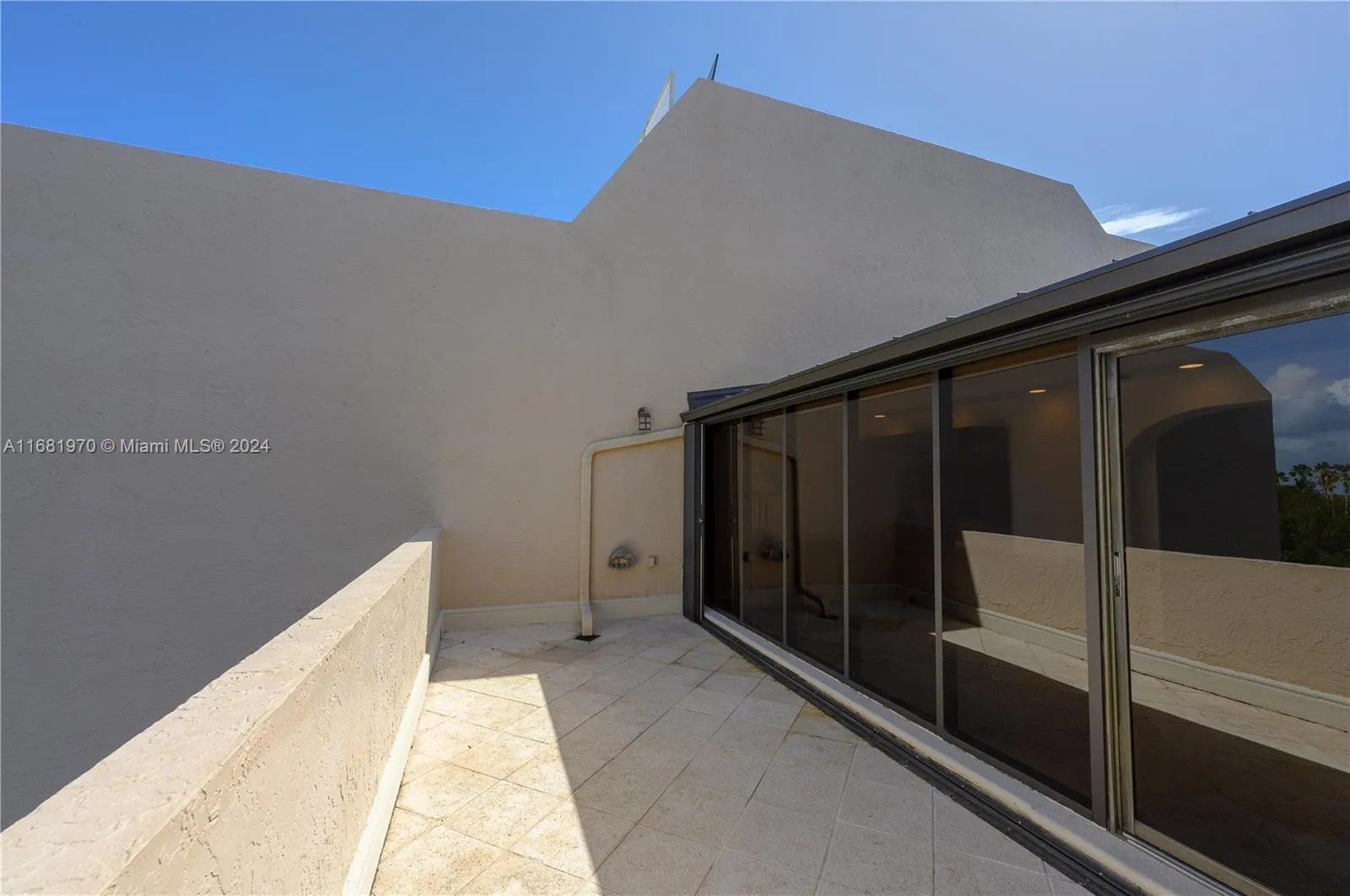 5990 Paradise Point Dr 5990, Palmetto Bay, Florida, Palmetto Bay, Florida 33157, 4 Bedrooms Bedrooms, ,3 BathroomsBathrooms,Residential,For Sale,5990 Paradise Point Dr 5990, Palmetto Bay, Florida,A11681970