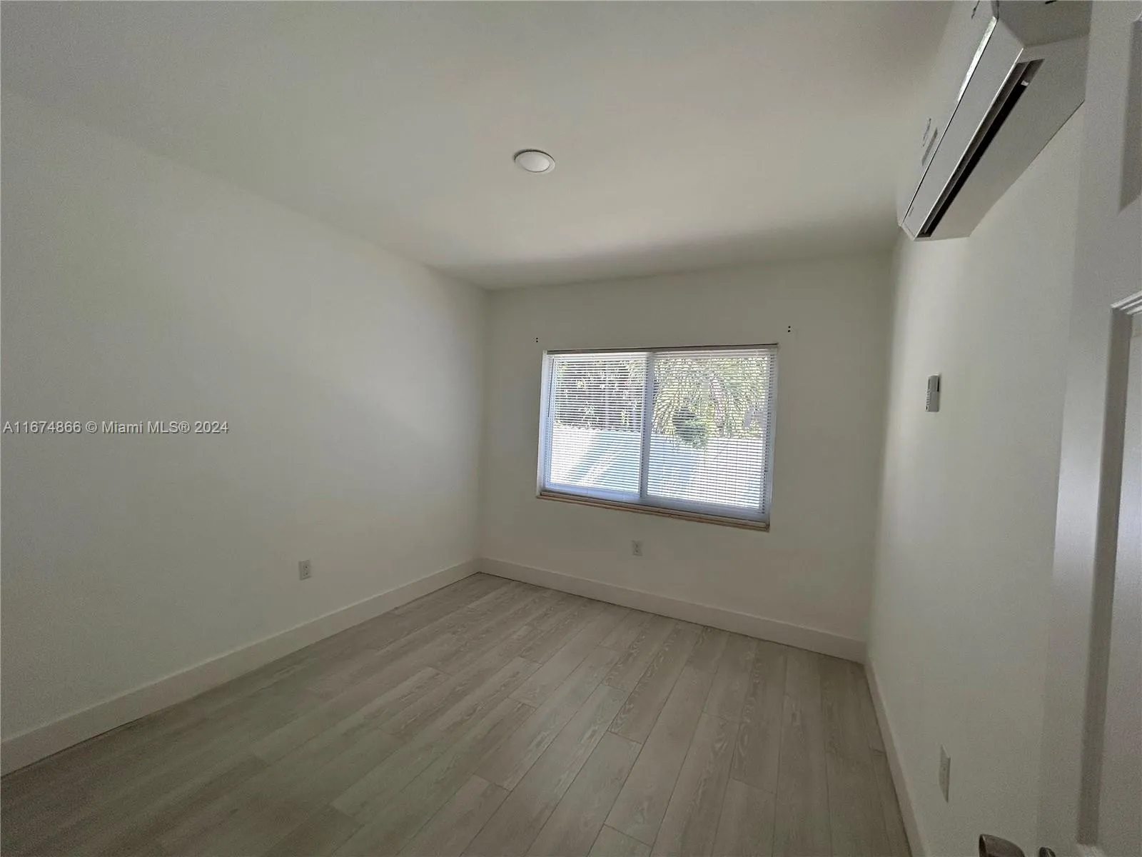 242 Ne 55th Ter, Miami, Florida 33137, Miami, Florida 33137, ,Residential Income,For Sale,242 Ne 55th Ter, Miami, Florida 33137,A11674866