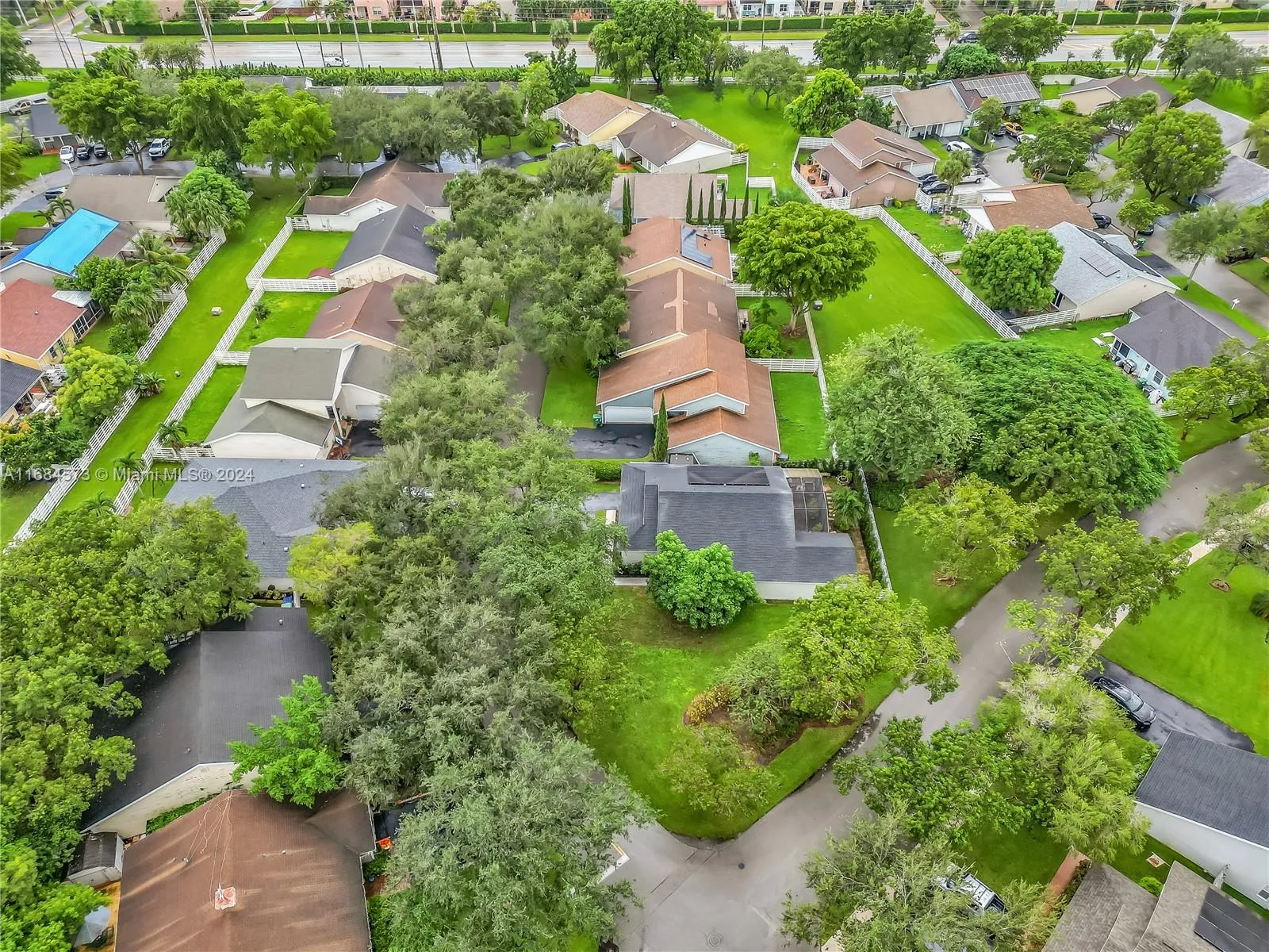15014 Sw 140th Ct 15014, Miami, Florida 33186, Miami, Florida 33186, 3 Bedrooms Bedrooms, ,2 BathroomsBathrooms,Residential Lease,For Rent,15014 Sw 140th Ct 15014, Miami, Florida 33186,A11684573