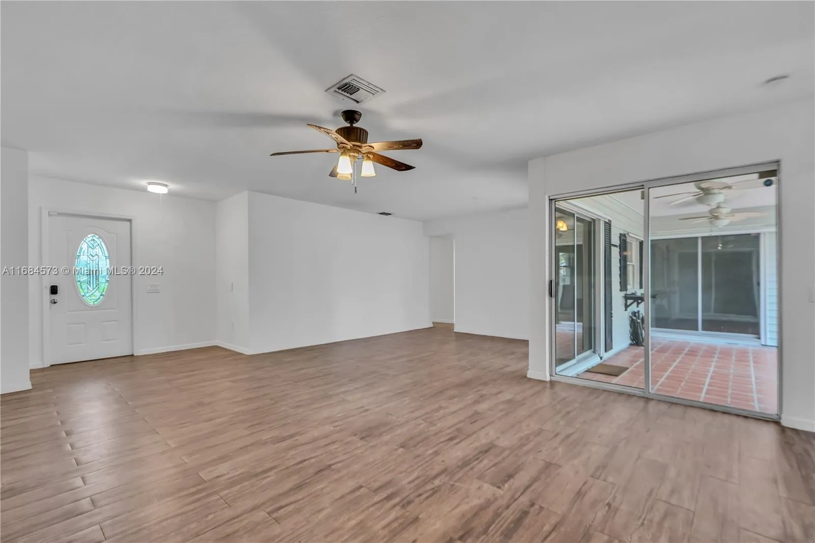 15014 Sw 140th Ct 15014, Miami, Florida 33186, Miami, Florida 33186, 3 Bedrooms Bedrooms, ,2 BathroomsBathrooms,Residential Lease,For Rent,15014 Sw 140th Ct 15014, Miami, Florida 33186,A11684573