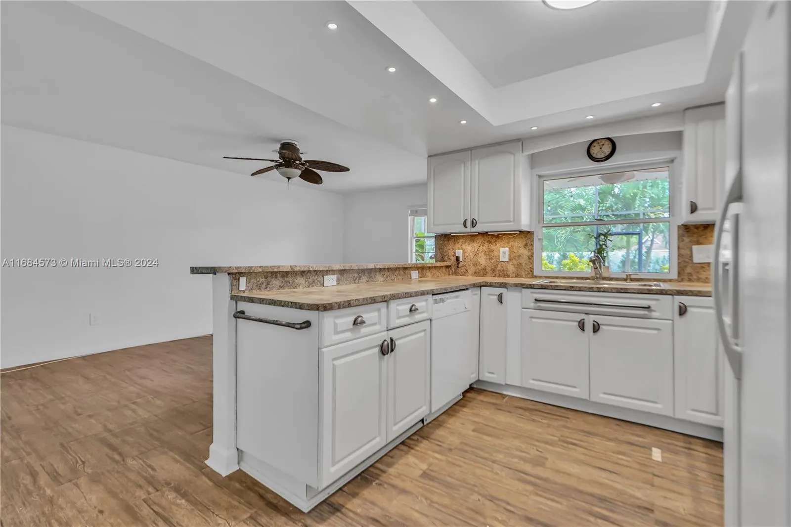 15014 Sw 140th Ct 15014, Miami, Florida 33186, Miami, Florida 33186, 3 Bedrooms Bedrooms, ,2 BathroomsBathrooms,Residential Lease,For Rent,15014 Sw 140th Ct 15014, Miami, Florida 33186,A11684573