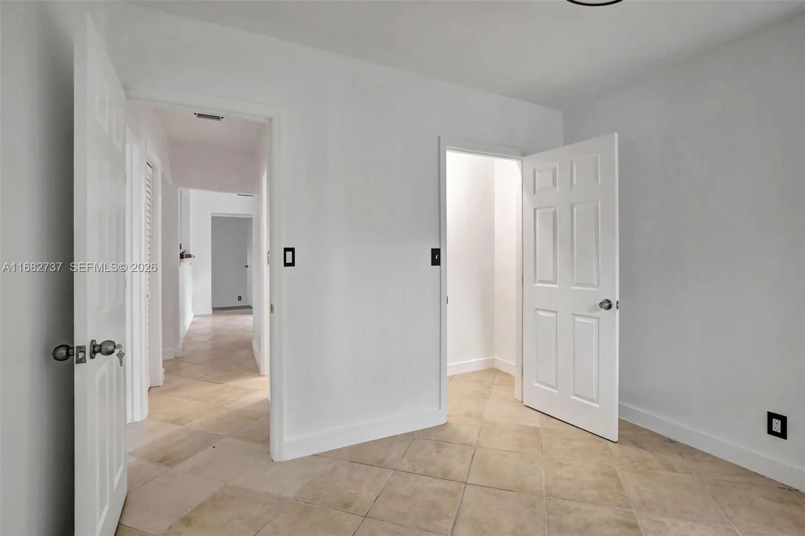 4381 Sw 51st St, Dania Beach, Florida 33314, Dania Beach, Florida 33314, 2 Bedrooms Bedrooms, ,1 BathroomBathrooms,Residential,For Sale,4381 Sw 51st St, Dania Beach, Florida 33314,A11682737