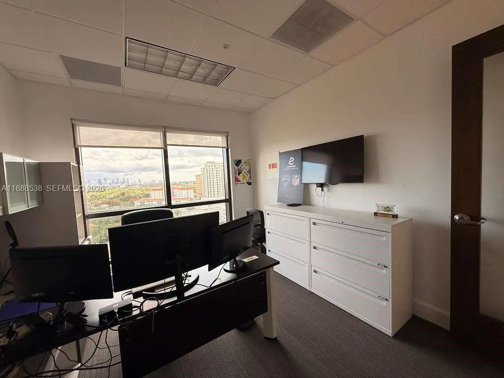 2020 Ponce De Leon Blvd 1101- Workstation, Coral G, Coral Gables, Florida 33134, ,Commercial Lease,For Rent,2020 Ponce De Leon Blvd 1101- Workstation, Coral G,A11688538