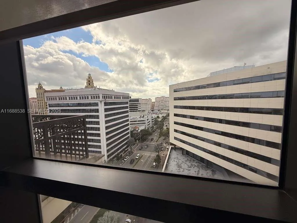 2020 Ponce De Leon Blvd 1101- Workstation, Coral G, Coral Gables, Florida 33134, ,Commercial Lease,For Rent,2020 Ponce De Leon Blvd 1101- Workstation, Coral G,A11688538