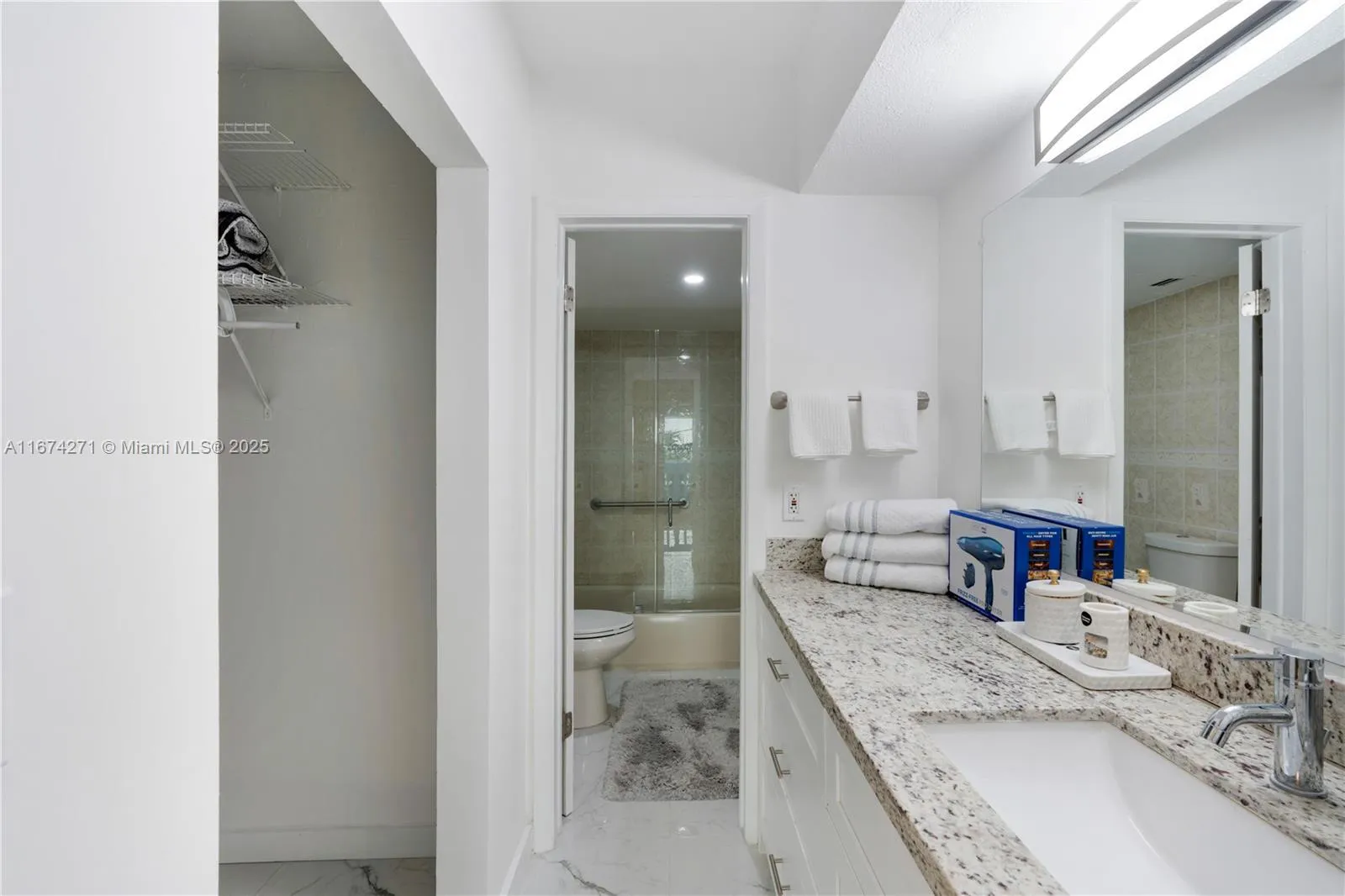 9165 Harding Ave, Surfside, Florida 33154, Surfside, Florida 33154, ,Residential Income,For Sale,9165 Harding Ave, Surfside, Florida 33154,A11674271