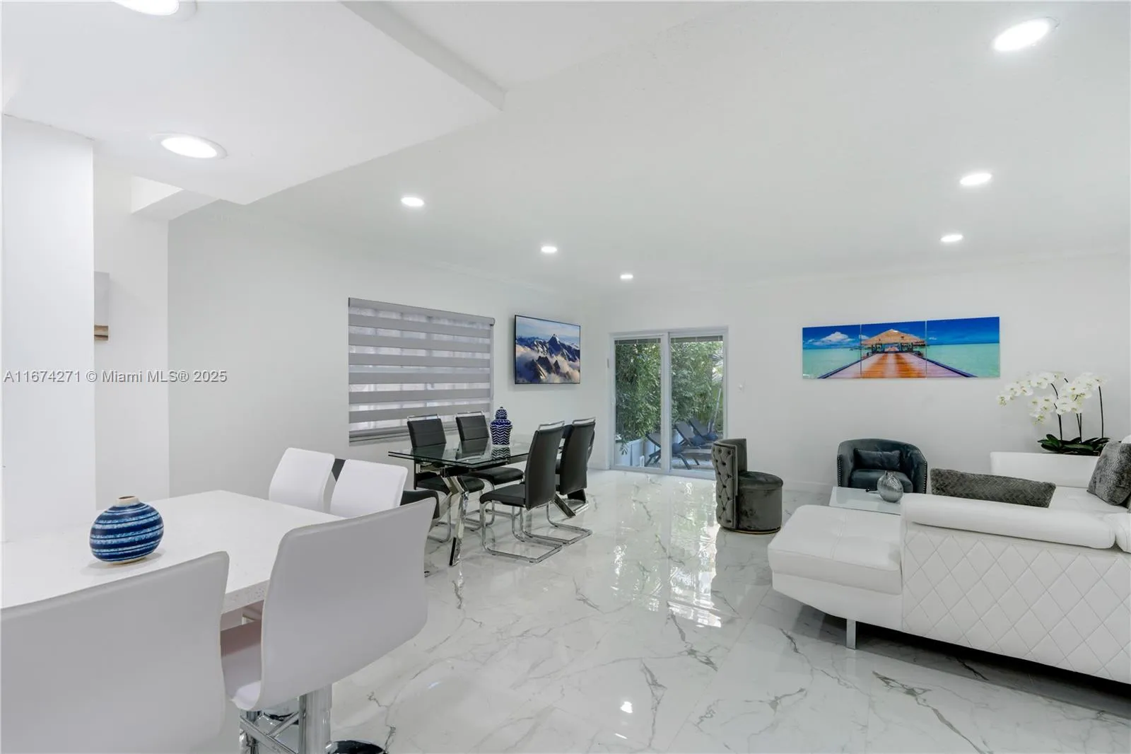 9165 Harding Ave, Surfside, Florida 33154, Surfside, Florida 33154, ,Residential Income,For Sale,9165 Harding Ave, Surfside, Florida 33154,A11674271