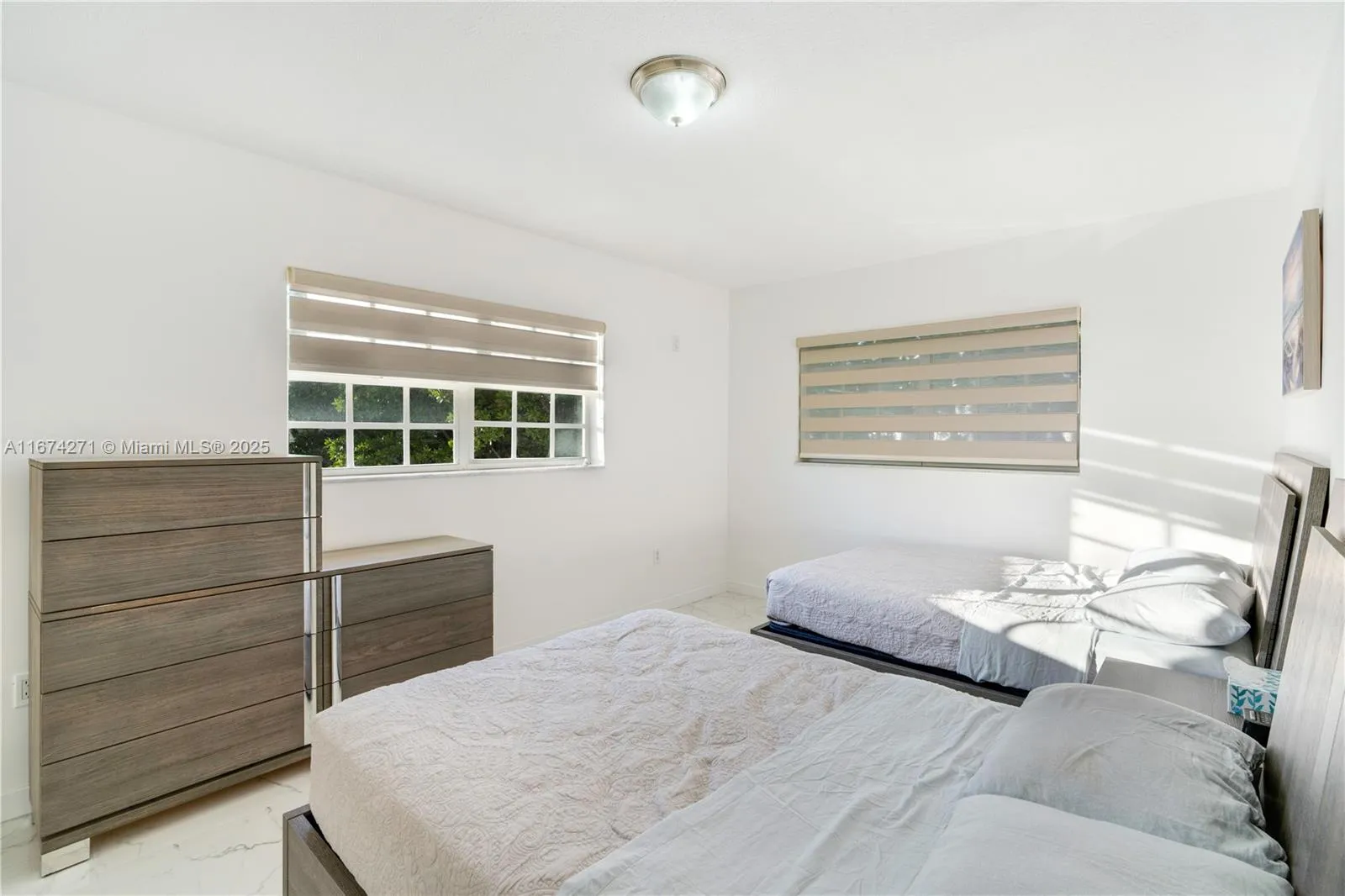 9165 Harding Ave, Surfside, Florida 33154, Surfside, Florida 33154, ,Residential Income,For Sale,9165 Harding Ave, Surfside, Florida 33154,A11674271