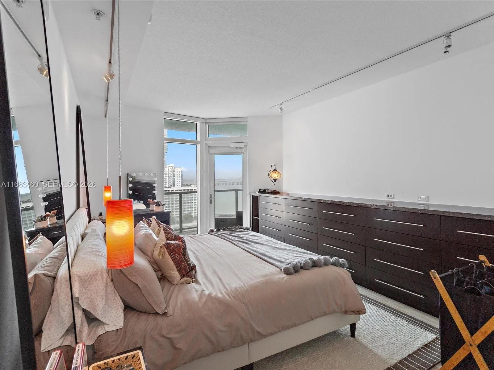 1900 N Bayshore Dr 1704, Miami, Florida 33132, Miami, Florida 33132, 2 Bedrooms Bedrooms, ,2 BathroomsBathrooms,Residential,For Sale,1900 N Bayshore Dr 1704, Miami, Florida 33132,A11683460