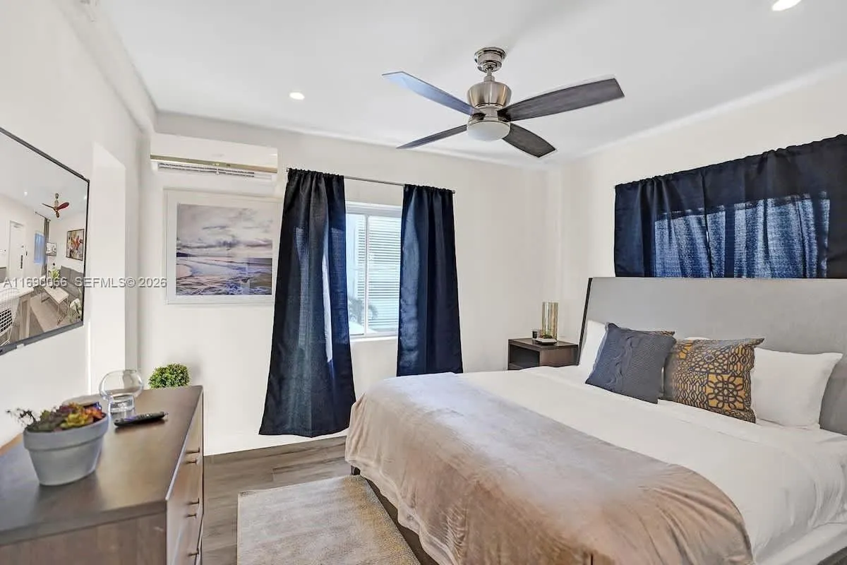 3020 + 3024 Seville St, Fort Lauderdale, Florida 3, Fort Lauderdale, Florida 33304, ,Commercial Sale,For Sale,3020 + 3024 Seville St, Fort Lauderdale, Florida 3,A11690066