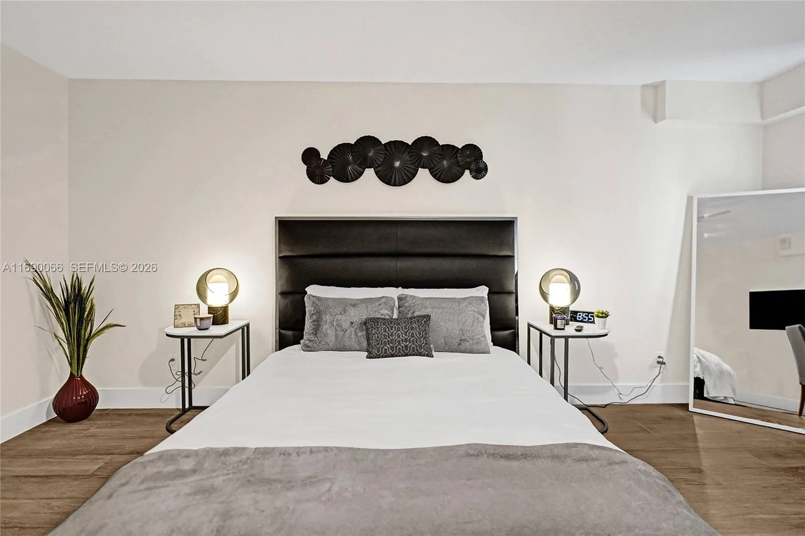 3020 + 3024 Seville St, Fort Lauderdale, Florida 3, Fort Lauderdale, Florida 33304, ,Commercial Sale,For Sale,3020 + 3024 Seville St, Fort Lauderdale, Florida 3,A11690066