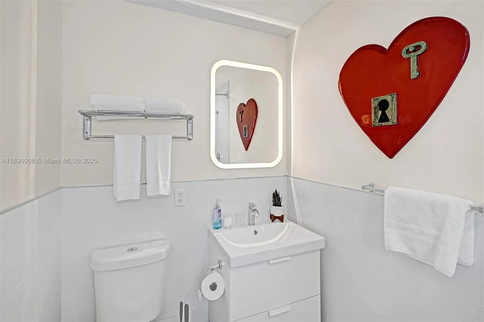 3020 + 3024 Seville St, Fort Lauderdale, Florida 3, Fort Lauderdale, Florida 33304, ,Commercial Sale,For Sale,3020 + 3024 Seville St, Fort Lauderdale, Florida 3,A11690066