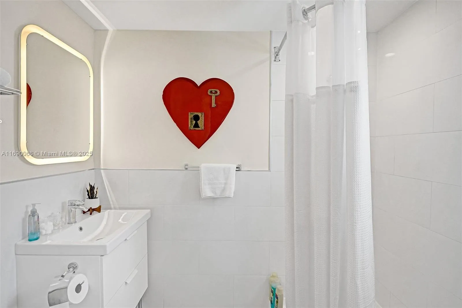 3020 + 3024 Seville St, Fort Lauderdale, Florida 3, Fort Lauderdale, Florida 33304, ,Commercial Sale,For Sale,3020 + 3024 Seville St, Fort Lauderdale, Florida 3,A11690066