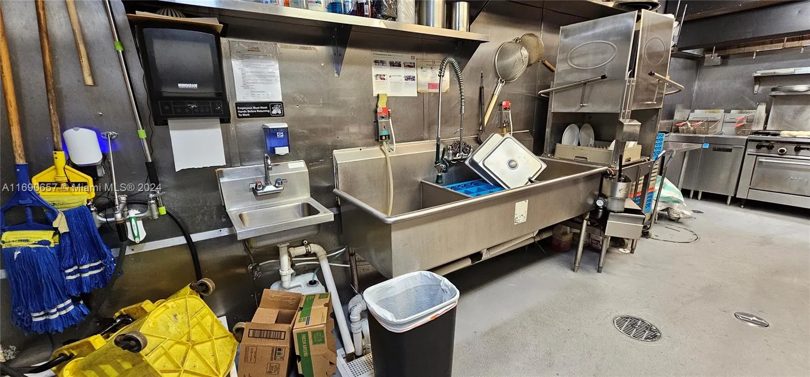 18146 Collins Ave, Sunny Isles Beach, Florida 3316, Sunny Isles Beach, Florida 33160, ,Business Opportunity,For Sale,18146 Collins Ave, Sunny Isles Beach, Florida 3316,A11690657