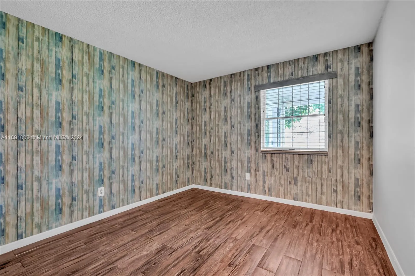15014 Sw 140th Ct, Miami, Florida 33186, Miami, Florida 33186, 3 Bedrooms Bedrooms, ,2 BathroomsBathrooms,Residential,For Sale,15014 Sw 140th Ct, Miami, Florida 33186,A11691003