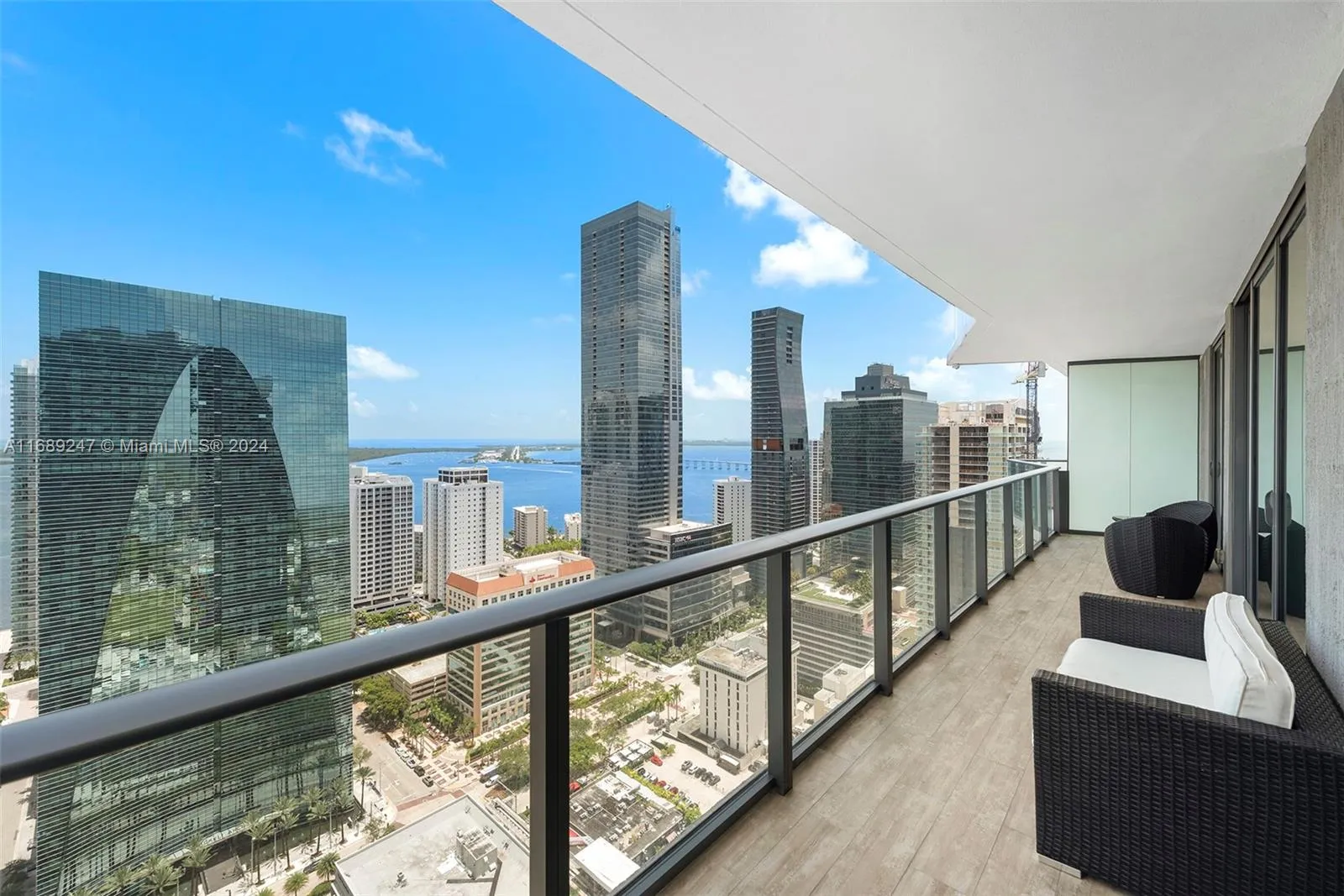 1300 S Miami Ave 3402, Miami, Florida 33130, Miami, Florida 33130, 2 Bedrooms Bedrooms, ,2 BathroomsBathrooms,Residential,For Sale,1300 S Miami Ave 3402, Miami, Florida 33130,A11689247