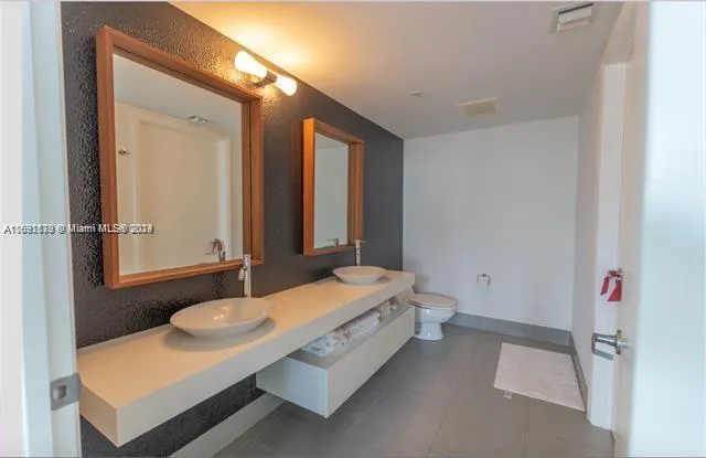 92 Sw 3rd St 1802, Miami, Florida 33130, Miami, Florida 33130, 2 Bedrooms Bedrooms, ,2 BathroomsBathrooms,Residential,For Sale,92 Sw 3rd St 1802, Miami, Florida 33130,A11691679