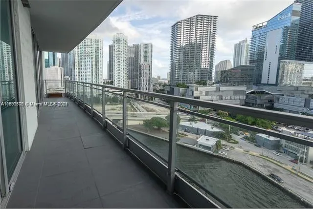 92 Sw 3rd St 1802, Miami, Florida 33130, Miami, Florida 33130, 2 Bedrooms Bedrooms, ,2 BathroomsBathrooms,Residential,For Sale,92 Sw 3rd St 1802, Miami, Florida 33130,A11691679