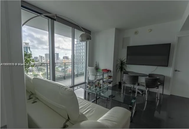 92 Sw 3rd St 1802, Miami, Florida 33130, Miami, Florida 33130, 2 Bedrooms Bedrooms, ,2 BathroomsBathrooms,Residential,For Sale,92 Sw 3rd St 1802, Miami, Florida 33130,A11691679