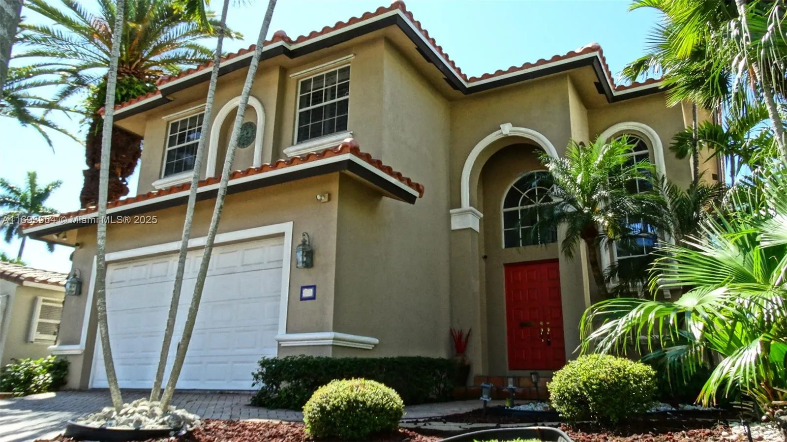 Hollywood, Florida 33019, 4 Bedrooms Bedrooms, ,3 BathroomsBathrooms,Residential Lease,For Rent,A11693964