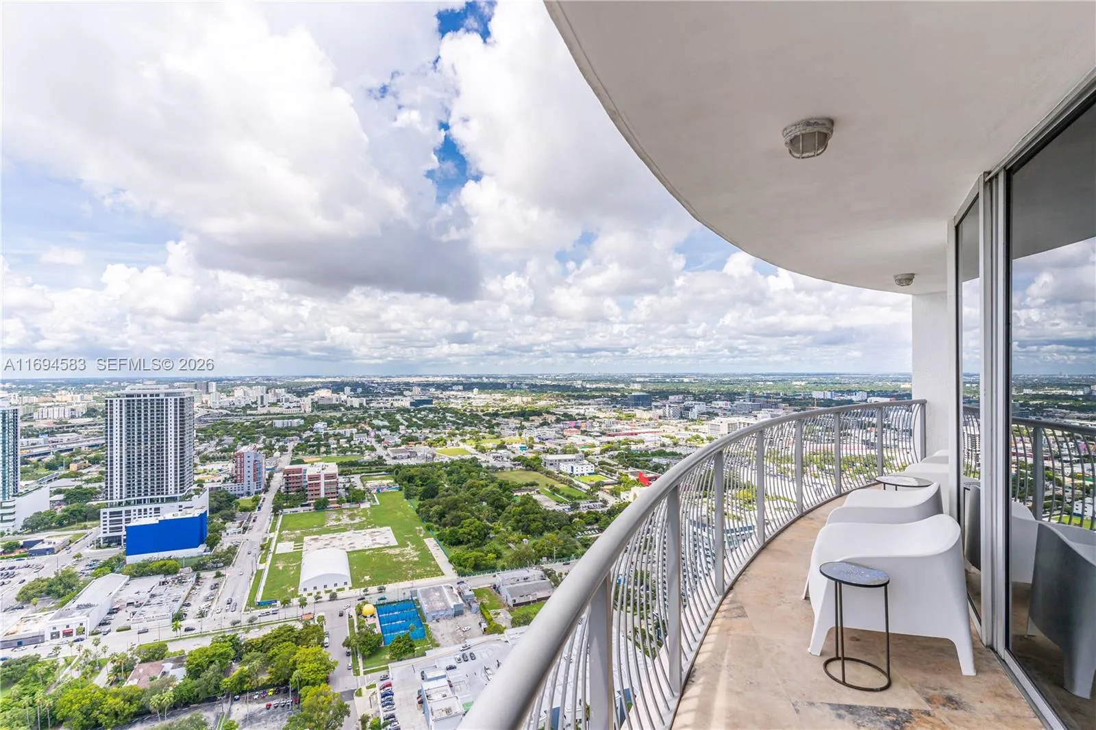 1750 N Bayshore Dr 5014, Miami, Florida 33132, Miami, Florida 33132, 2 Bedrooms Bedrooms, ,2 BathroomsBathrooms,Residential Lease,For Rent,1750 N Bayshore Dr 5014, Miami, Florida 33132,A11694583