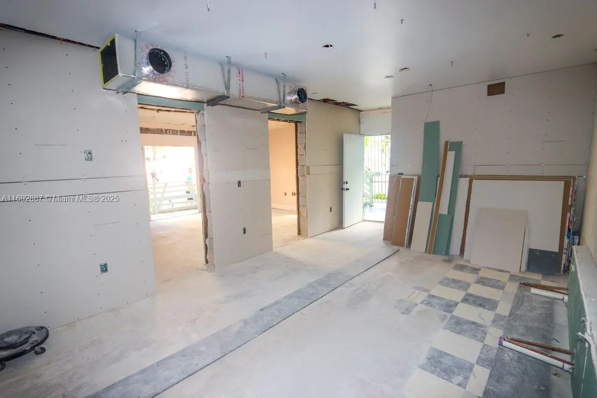 1446 Ocean Dr 1 & 2, Miami Beach, Florida 3313, Miami Beach, Florida 33139, ,Commercial Sale,For Sale,1446 Ocean Dr 1 & 2, Miami Beach, Florida 3313,A11692887