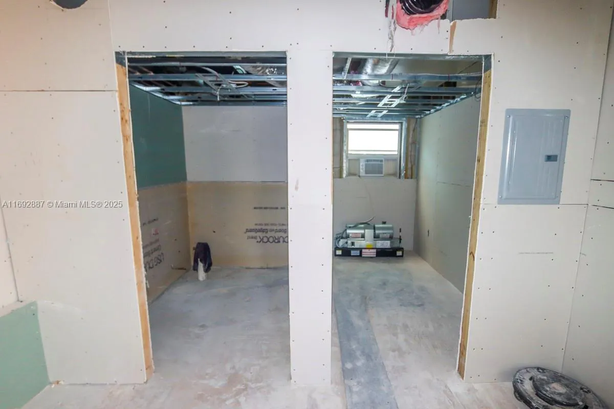 1446 Ocean Dr 1 & 2, Miami Beach, Florida 3313, Miami Beach, Florida 33139, ,Commercial Sale,For Sale,1446 Ocean Dr 1 & 2, Miami Beach, Florida 3313,A11692887