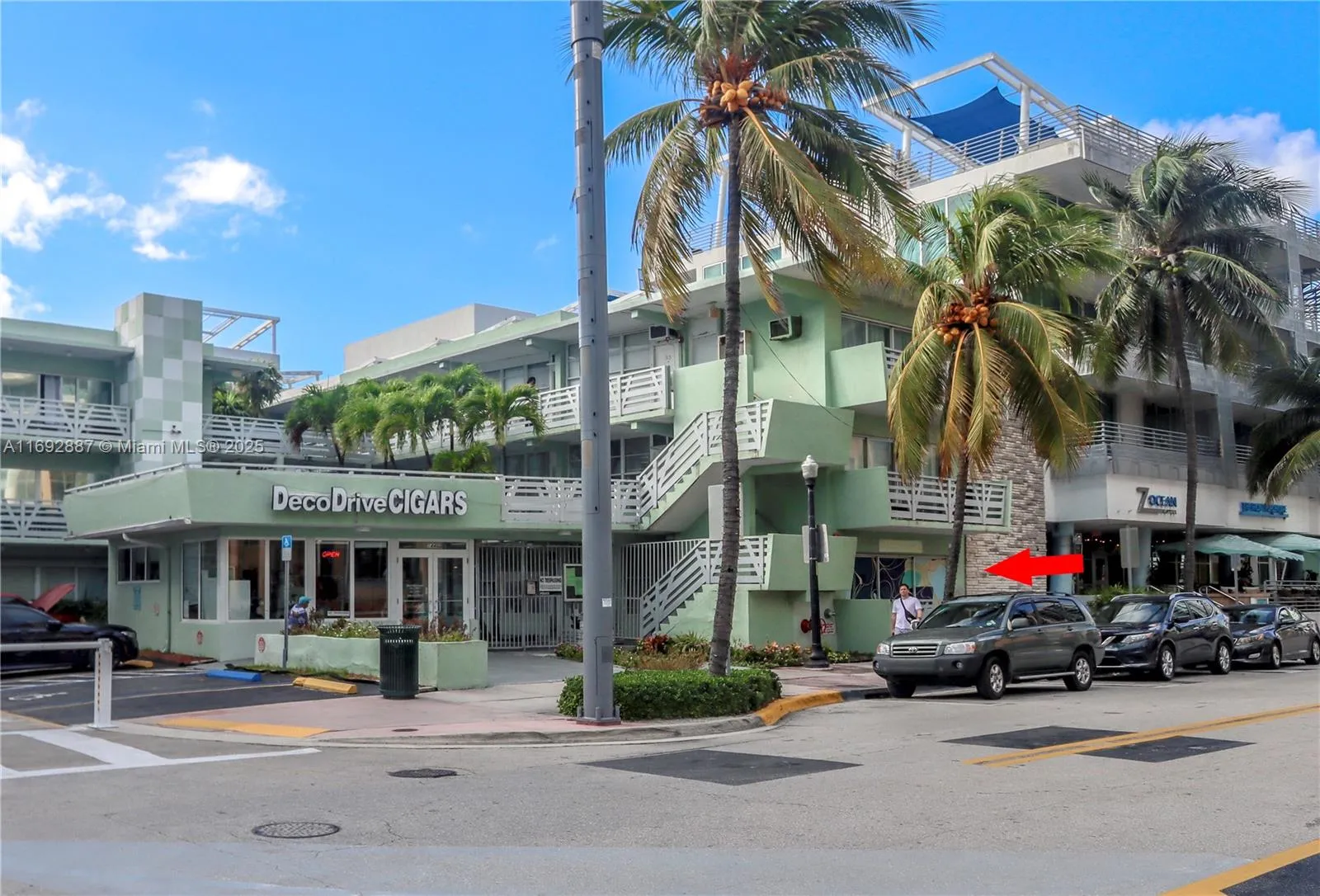 1446 Ocean Dr 1 & 2, Miami Beach, Florida 3313, Miami Beach, Florida 33139, ,Commercial Sale,For Sale,1446 Ocean Dr 1 & 2, Miami Beach, Florida 3313,A11692887