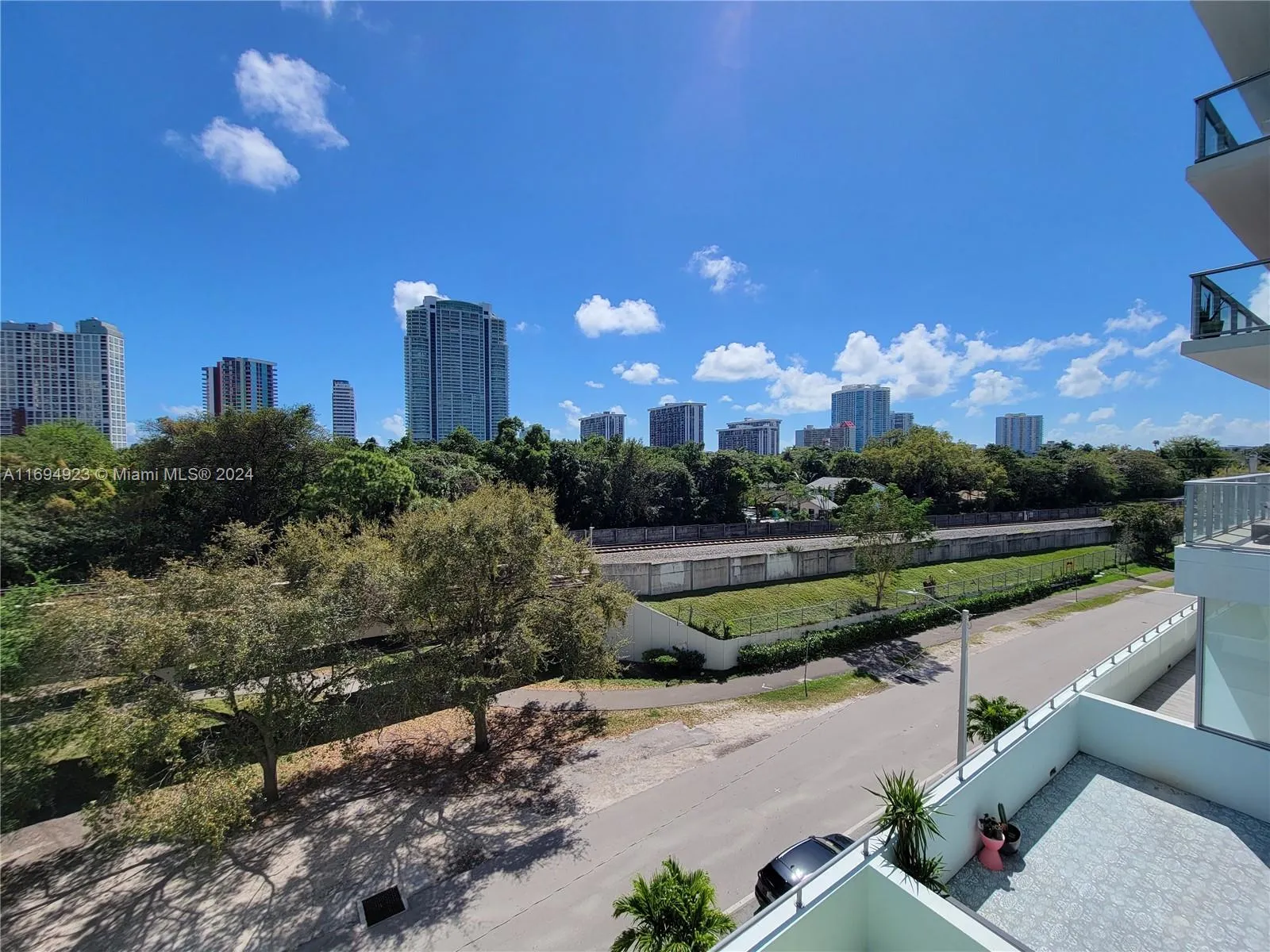 1600 Sw 1 Ave 411, Miami, Florida 33129, Miami, Florida 33129, ,1 BathroomBathrooms,Residential,For Sale,1600 Sw 1 Ave 411, Miami, Florida 33129,A11694923