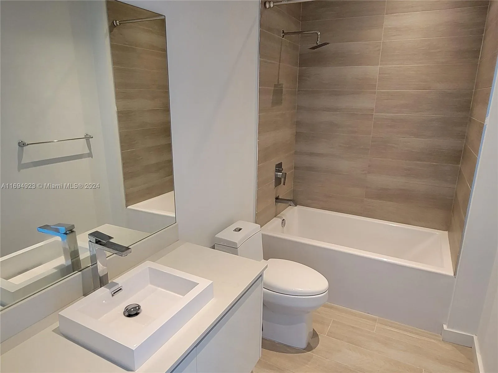 1600 Sw 1 Ave 411, Miami, Florida 33129, Miami, Florida 33129, ,1 BathroomBathrooms,Residential,For Sale,1600 Sw 1 Ave 411, Miami, Florida 33129,A11694923