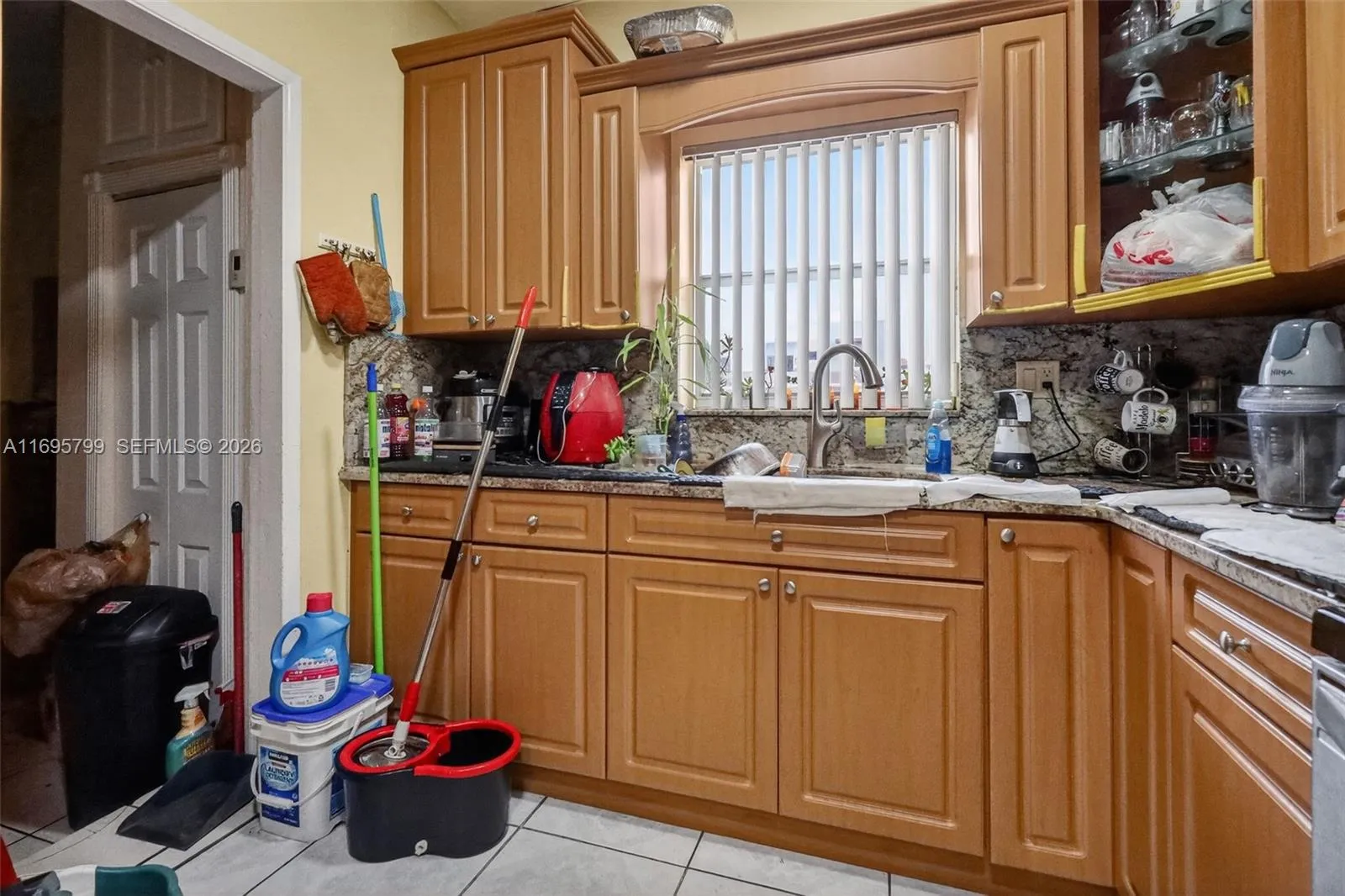 500 E 30th St, Hialeah, Florida 33013, Hialeah, Florida 33013, 3 Bedrooms Bedrooms, ,2 BathroomsBathrooms,Residential,For Sale,500 E 30th St, Hialeah, Florida 33013,A11695799