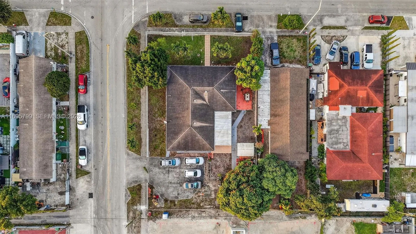 500 E 30th St, Hialeah, Florida 33013, Hialeah, Florida 33013, 3 Bedrooms Bedrooms, ,2 BathroomsBathrooms,Residential,For Sale,500 E 30th St, Hialeah, Florida 33013,A11695799