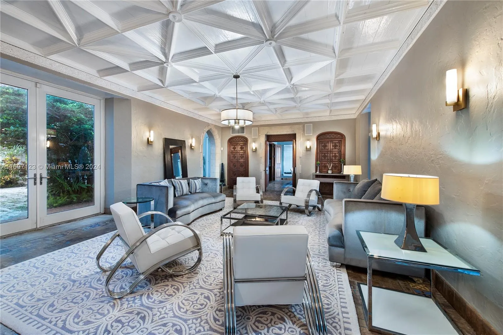 4745 Pine Tree Dr, Miami Beach, Florida 33140, Miami Beach, Florida 33140, 12 Bedrooms Bedrooms, ,9 BathroomsBathrooms,Residential Lease,For Rent,4745 Pine Tree Dr, Miami Beach, Florida 33140,A11697123