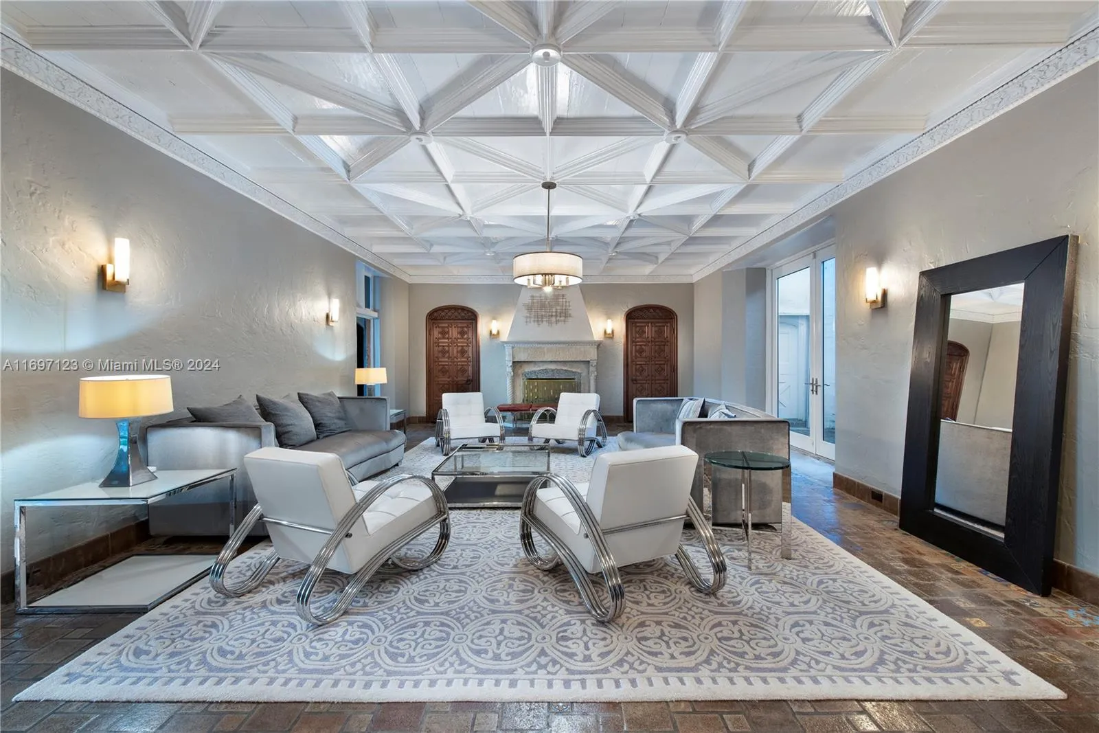 4745 Pine Tree Dr, Miami Beach, Florida 33140, Miami Beach, Florida 33140, 12 Bedrooms Bedrooms, ,9 BathroomsBathrooms,Residential Lease,For Rent,4745 Pine Tree Dr, Miami Beach, Florida 33140,A11697123
