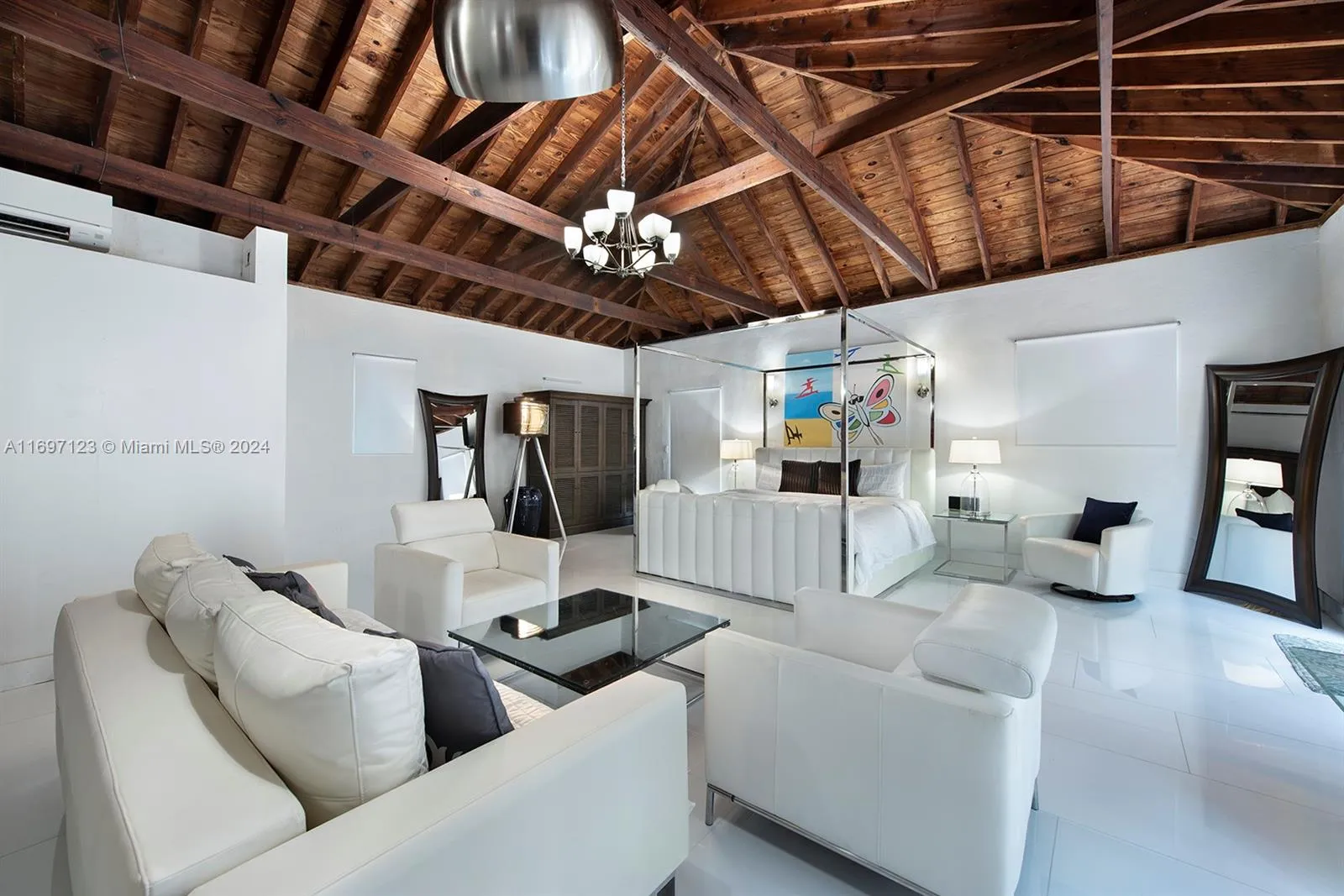 4745 Pine Tree Dr, Miami Beach, Florida 33140, Miami Beach, Florida 33140, 12 Bedrooms Bedrooms, ,9 BathroomsBathrooms,Residential Lease,For Rent,4745 Pine Tree Dr, Miami Beach, Florida 33140,A11697123