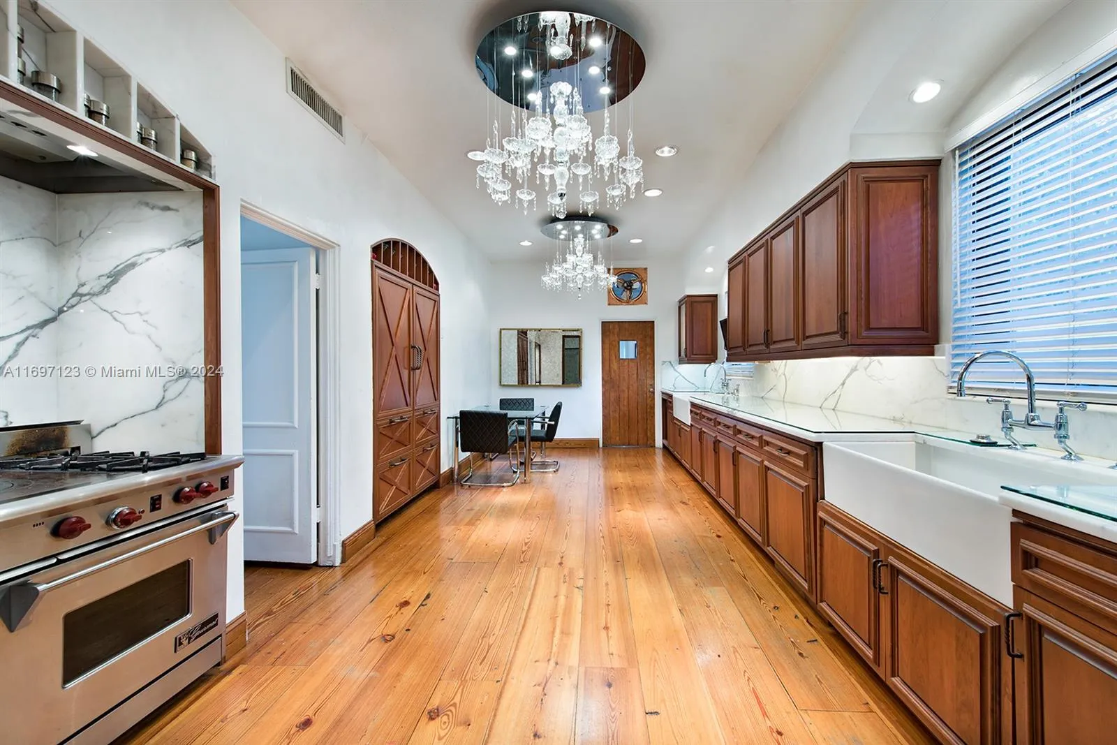 4745 Pine Tree Dr, Miami Beach, Florida 33140, Miami Beach, Florida 33140, 12 Bedrooms Bedrooms, ,9 BathroomsBathrooms,Residential Lease,For Rent,4745 Pine Tree Dr, Miami Beach, Florida 33140,A11697123