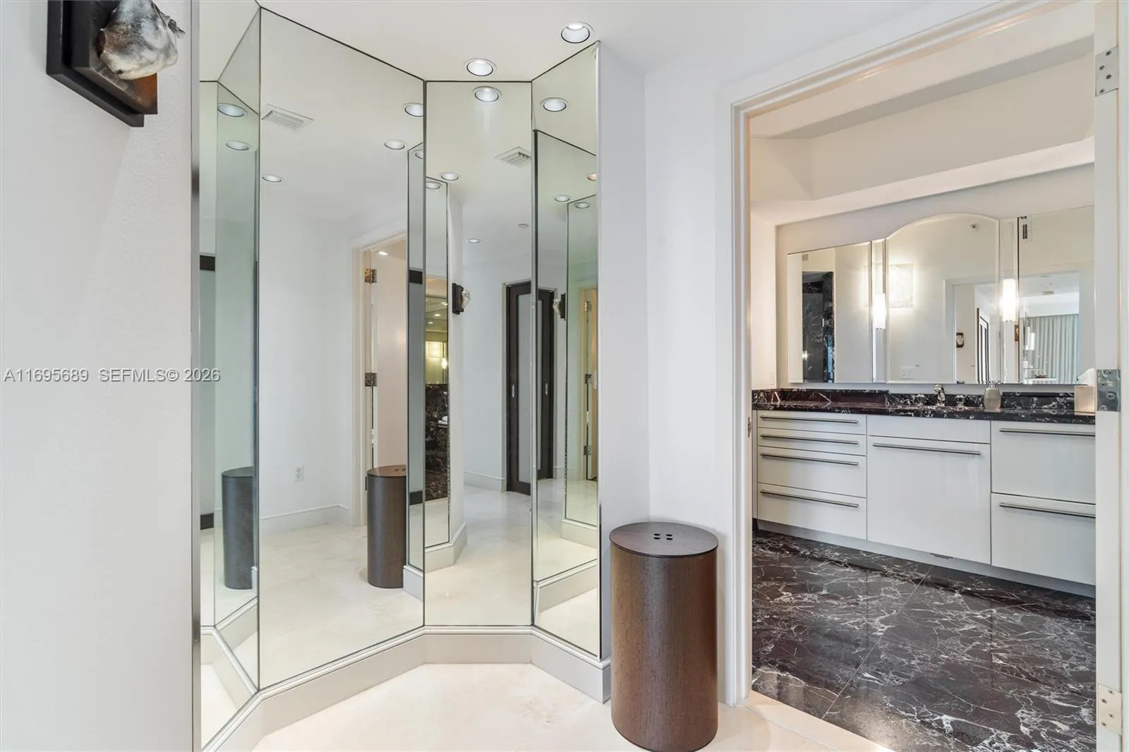 3055 Harbor Dr 1202, Fort Lauderdale, Florida 3331, Fort Lauderdale, Florida 33316, 3 Bedrooms Bedrooms, ,3 BathroomsBathrooms,Residential,For Sale,3055 Harbor Dr 1202, Fort Lauderdale, Florida 3331,A11695689