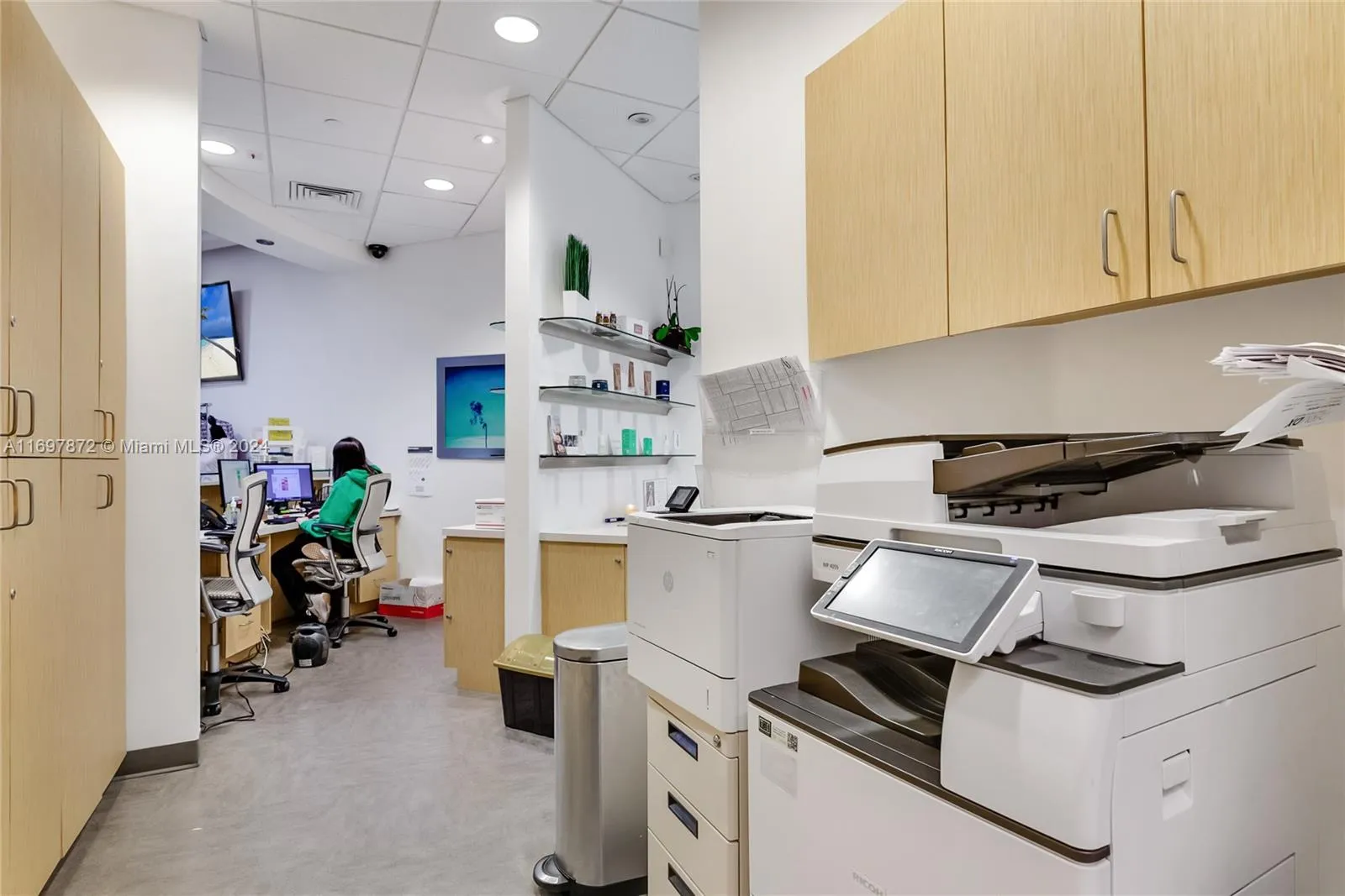 6705 Red Rd 518, Coral Gables, Florida 33143, Coral Gables, Florida 33143, ,Commercial Lease,For Rent,6705 Red Rd 518, Coral Gables, Florida 33143,A11697872