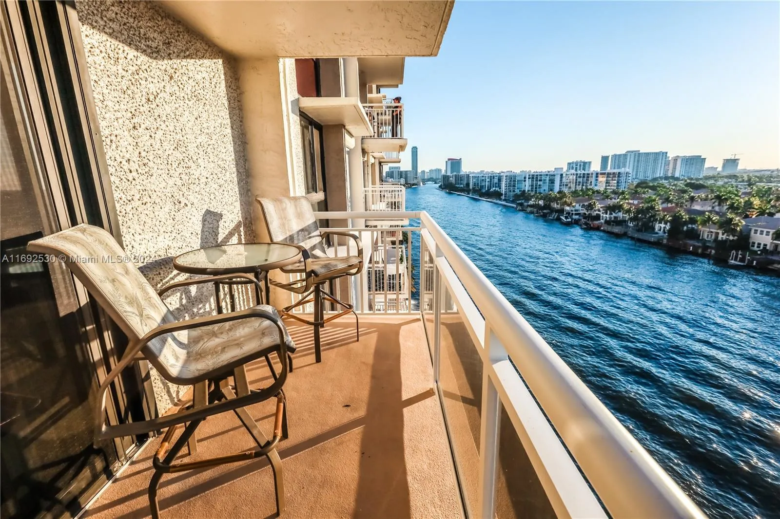 1600 S Ocean Dr 10c, Hollywood, Florida 33019, Hollywood, Florida 33019, 1 Bedroom Bedrooms, ,1 BathroomBathrooms,Residential,For Sale,1600 S Ocean Dr 10c, Hollywood, Florida 33019,A11692530