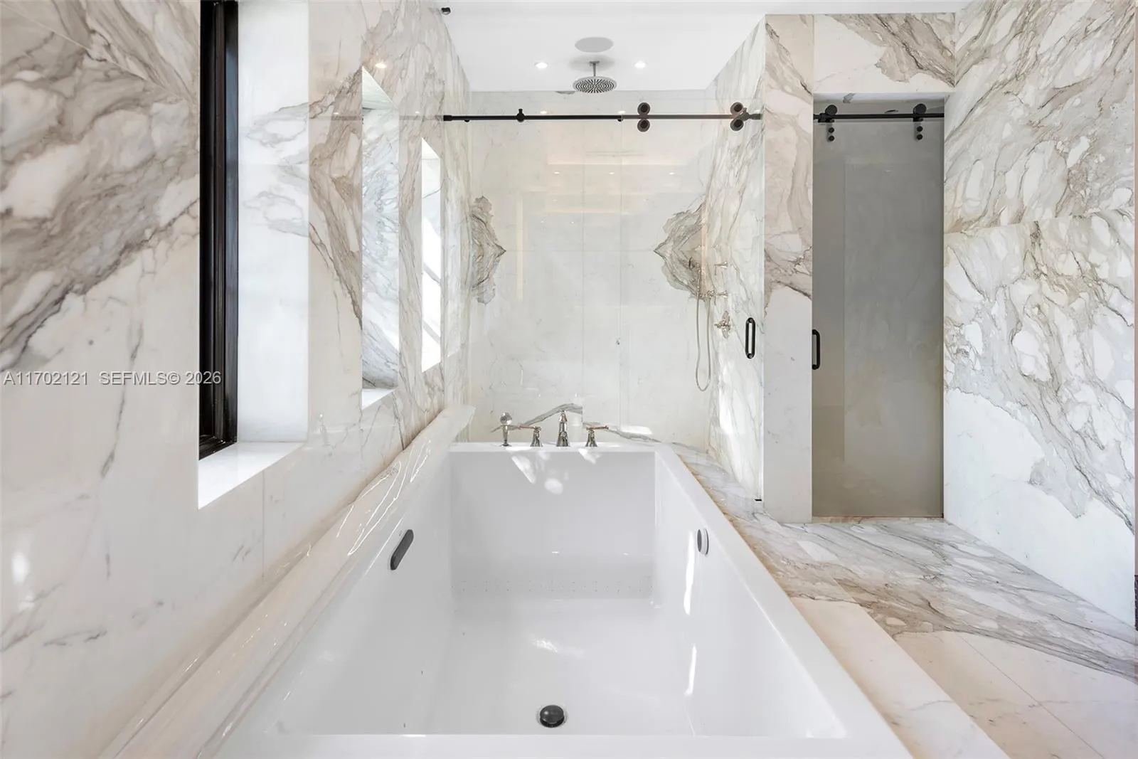 49 Palm Ave, Miami Beach, Florida 33139, Miami Beach, Florida 33139, 8 Bedrooms Bedrooms, ,7 BathroomsBathrooms,Residential,For Sale,49 Palm Ave, Miami Beach, Florida 33139,A11702121